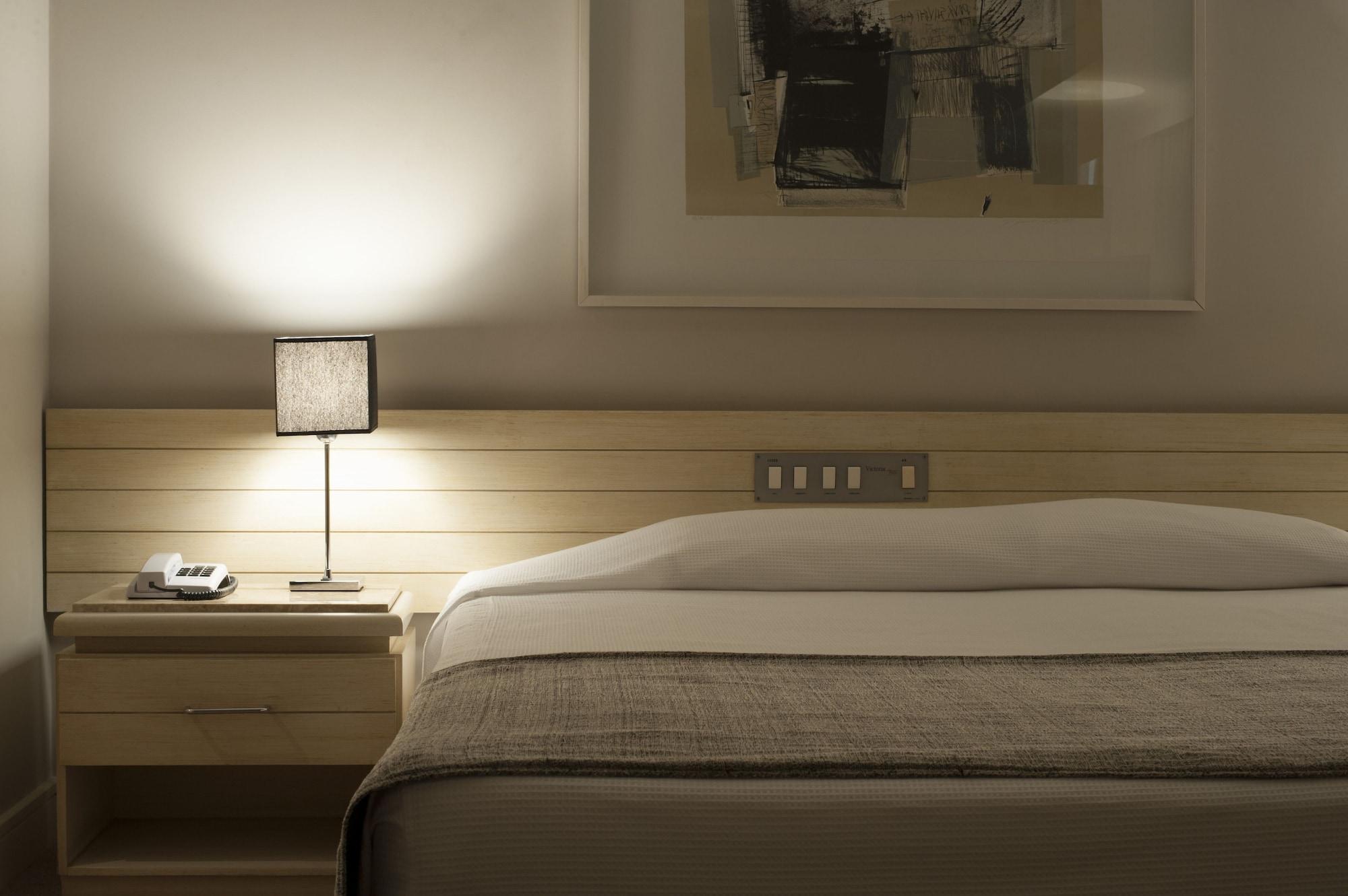 Hotel Victoria Villa Curitiba By Nacional Inn Eksteriør billede