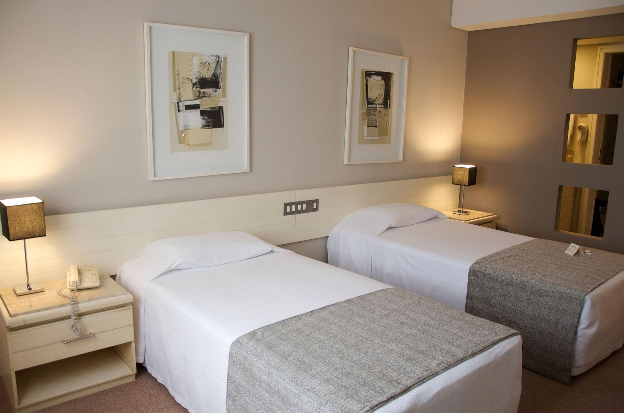Hotel Victoria Villa Curitiba By Nacional Inn Eksteriør billede