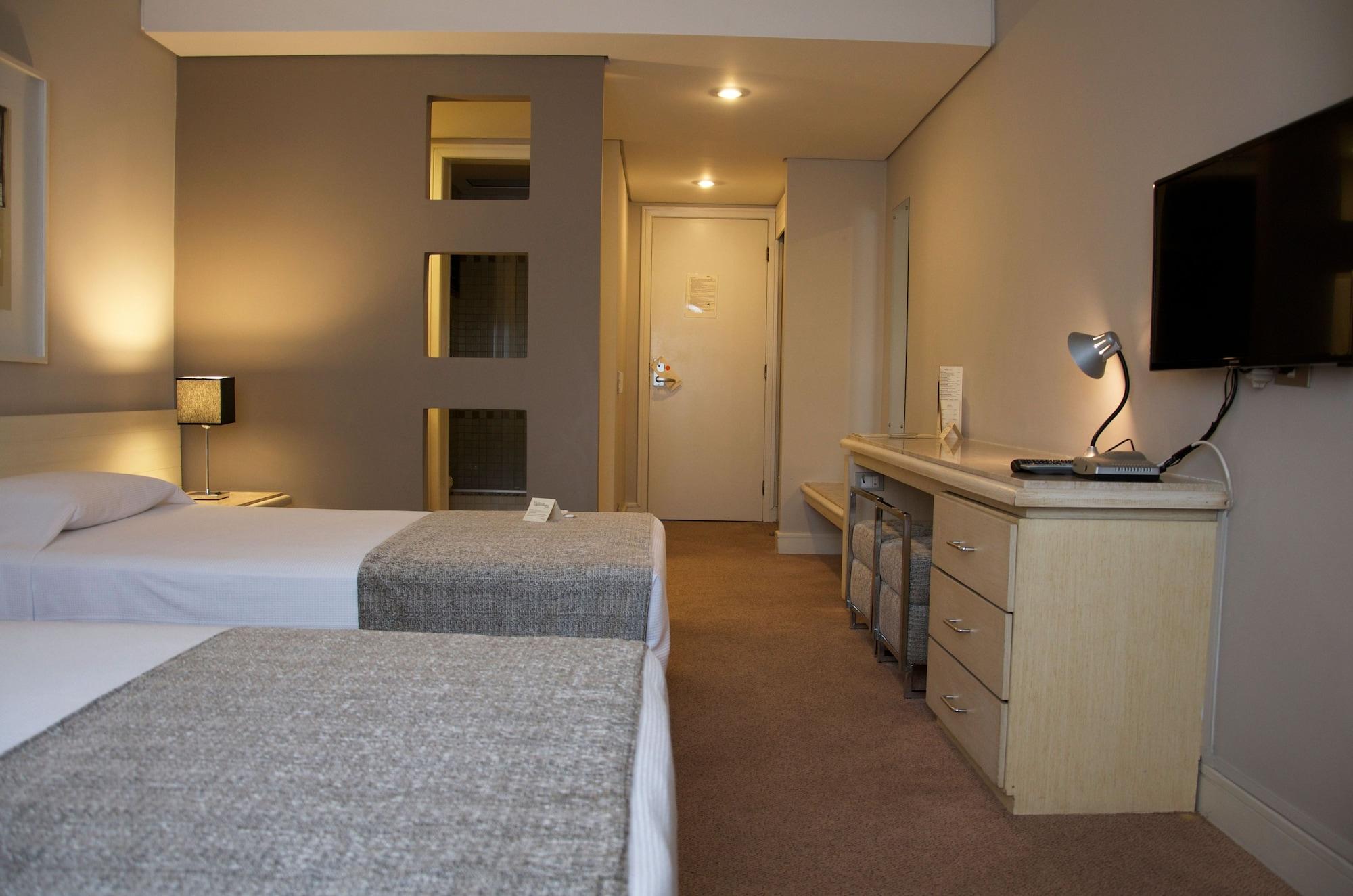 Hotel Victoria Villa Curitiba By Nacional Inn Eksteriør billede